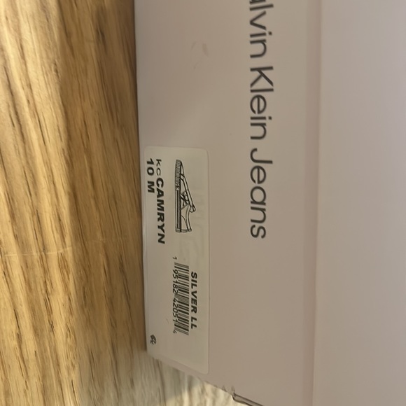 NWT Silver Fashion sneakers CK Jeans - Picture 7 of 8